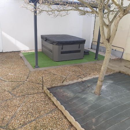L Embrun Jacuzzi Villa Saint-Malo Luaran gambar